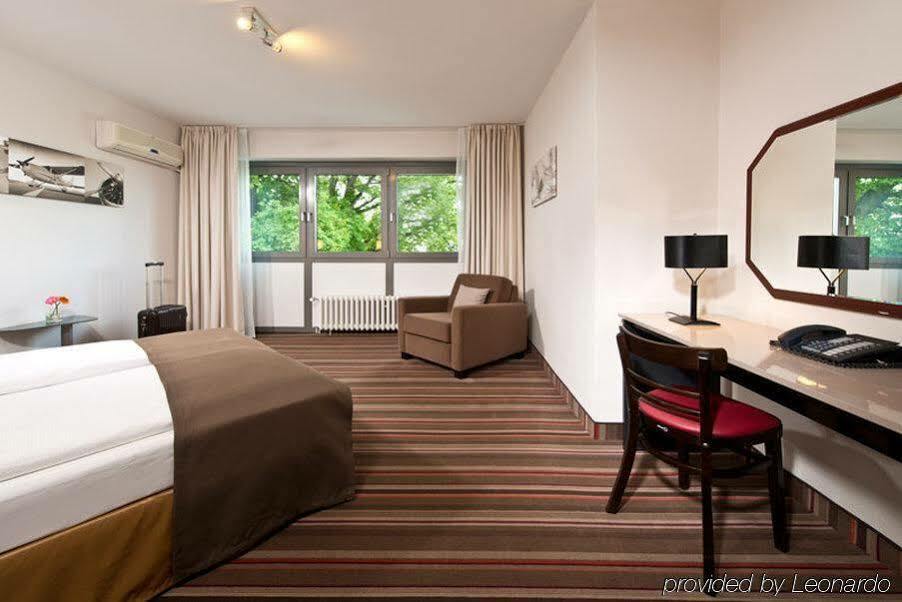 Leonardo Inn Hotel Hamburg Airport Exterior photo